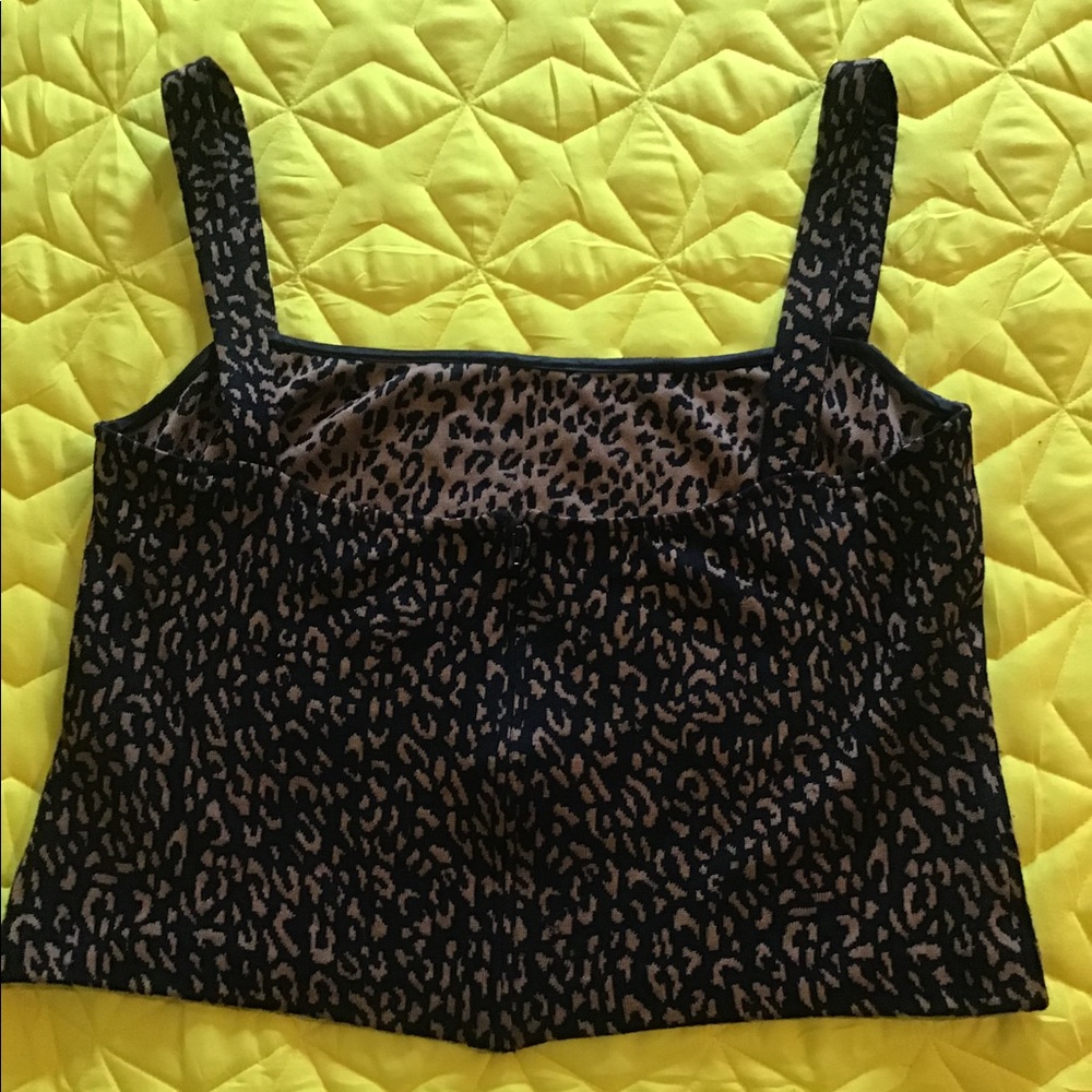 St John Leopard crop top large